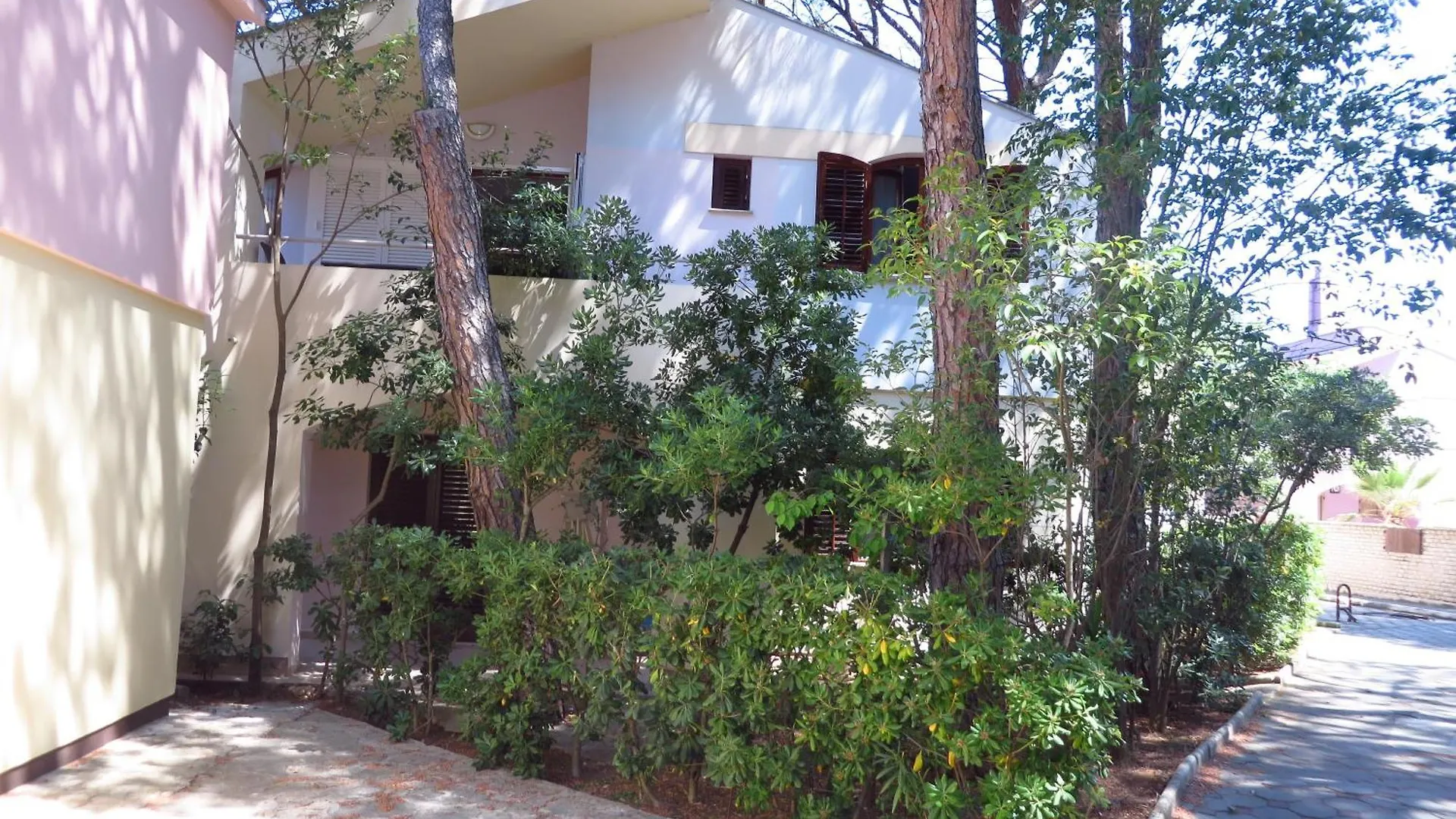 Soline Beach Apartments ビオグラード・ナ・モル 0*,